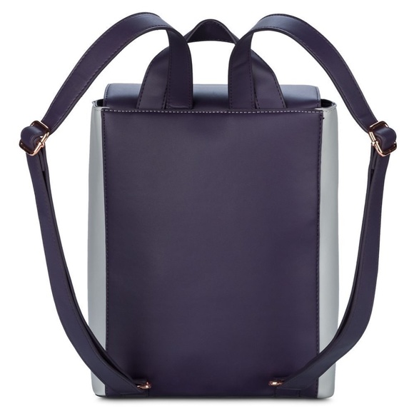 Disney Parks 2022 The Haunted Mansion Kiss The Bride Backpack Bag - NEW - Picture 7 of 8